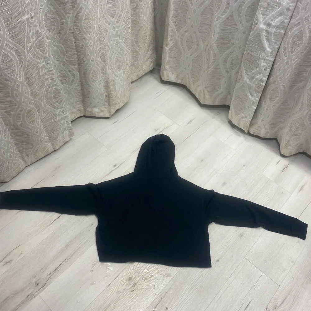 wild fable Black Cropped Hoodie with White Drawstrings - Picture 7 of 7